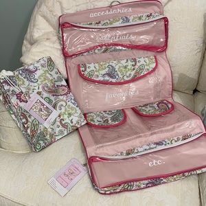 NWT Hanging Accessory and Laundry Bag Matched Set